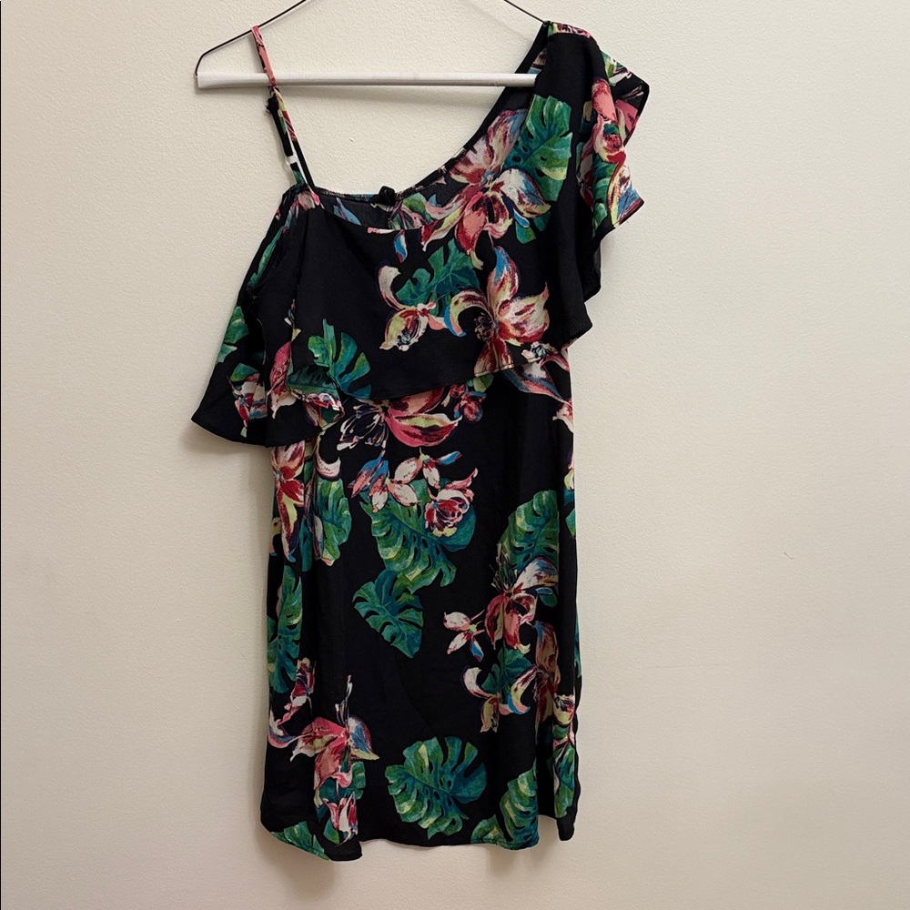BeBop Black Floral Ruffle Dress Size Small Resortwear Spring - Picture 4 of 8